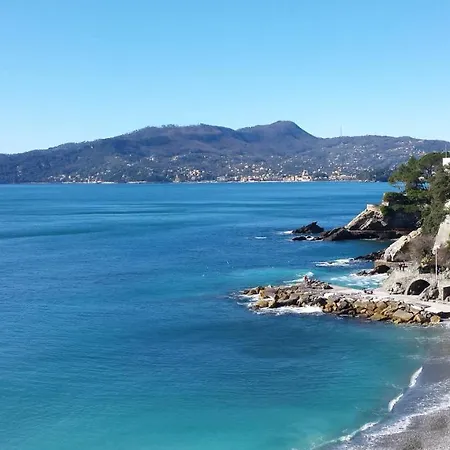 Vicino Al Mare - Near The Sea * Zoagli