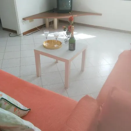Appartamento Vicino Al Mare - Near The Sea *