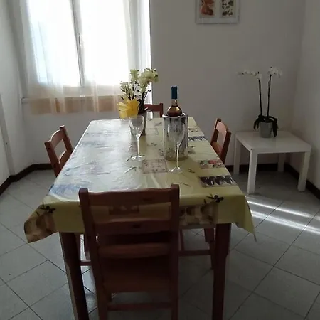 Appartamento Vicino Al Mare - Near The Sea *